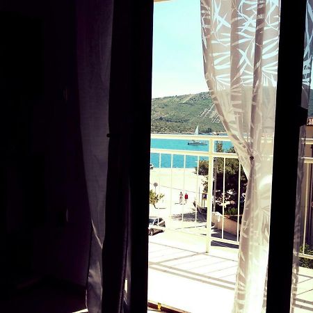 Apartment By The Beach Primošten Dış mekan fotoğraf