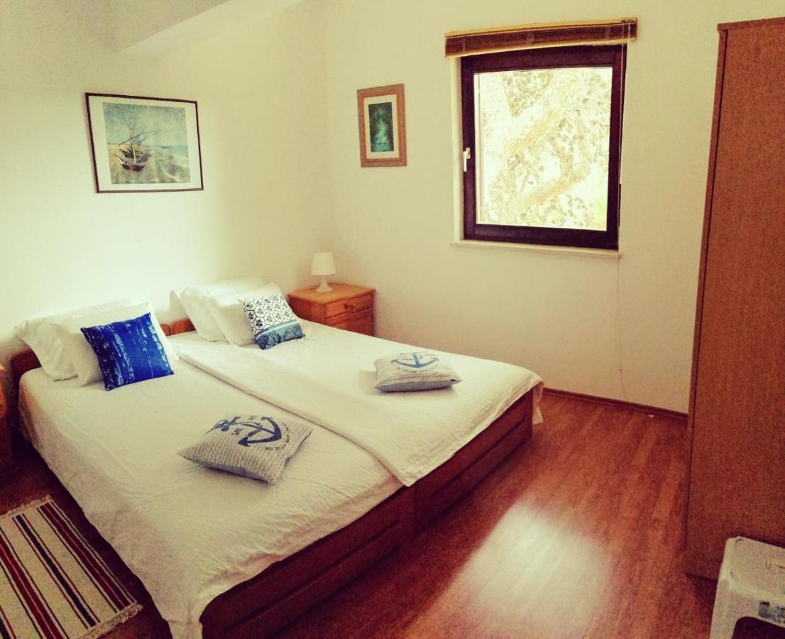Apartment By The Beach Primošten Dış mekan fotoğraf
